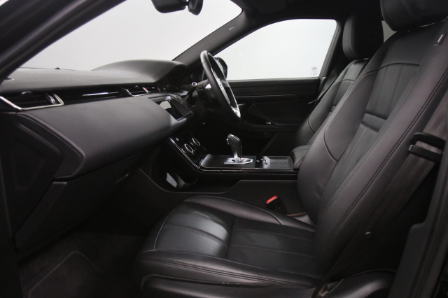 View the 2019 Land Rover Range Rover Evoque: 2.0 D180 R-Dynamic S 5dr Auto Online at Peter Vardy
