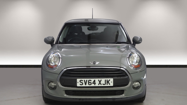 View the 2014 MINI Hatch 1.2 One 3dr: 1.2 One 3dr Online at Peter Vardy