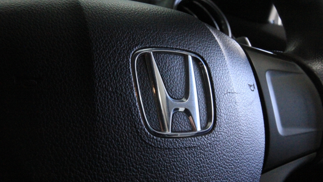 View the 2012 Honda Civic: 1.4 i-VTEC SE 5dr Online at Peter Vardy