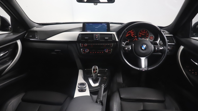 View the 2014 Bmw 3 Series: 320d xDrive M Sport 4dr Step Auto Online at Peter Vardy