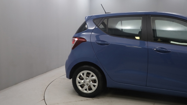 View the 2017 Hyundai I10: 1.2 SE 5dr Auto Online at Peter Vardy