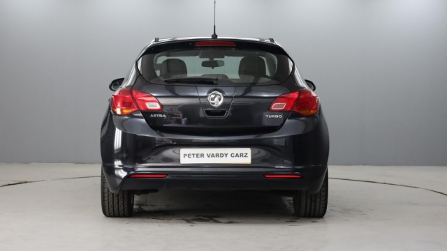 View the 2015 Vauxhall Astra: 1.4T 16V Limited Edition 5dr Online at Peter Vardy