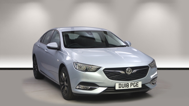 View the 2018 Vauxhall Insignia: 1.5T [165] Design Nav 5dr Online at Peter Vardy