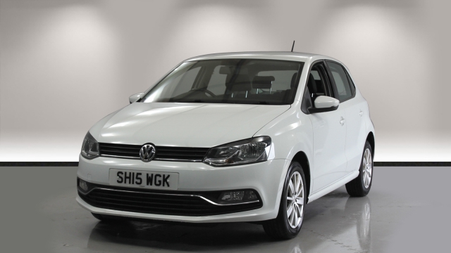 View the 2015 Volkswagen Polo: 1.2 TSI SE 5dr Online at Peter Vardy