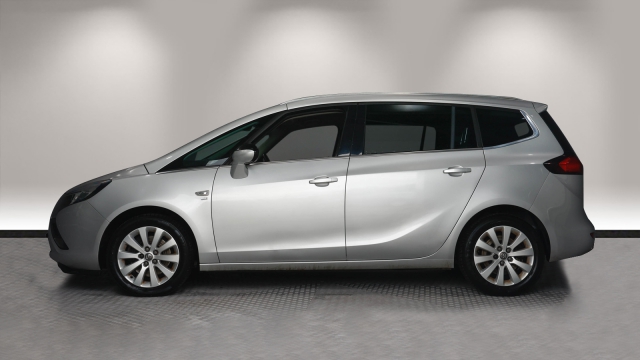 View the 2013 Vauxhall Zafira: 2.0 CDTi [165] SE 5dr [non Start Stop] Online at Peter Vardy