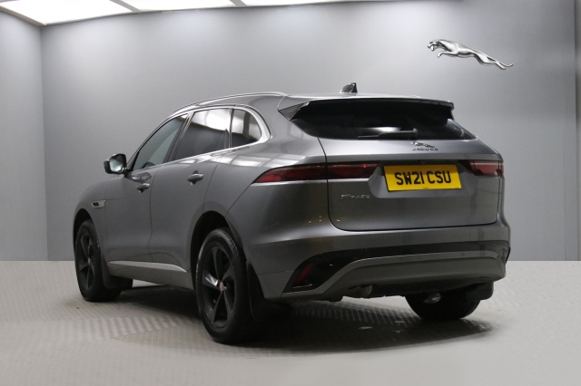 View the 2021 Jaguar F-pace: 2.0 D200 R-Dynamic S 5dr Auto AWD Online at Peter Vardy