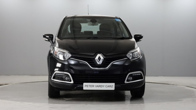 View the 2016 Renault Captur: 0.9 TCE 90 Dynamique Nav 5dr Online at Peter Vardy