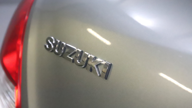 View the 2015 Suzuki Swift: 1.6 Sport [Nav] 5dr Online at Peter Vardy