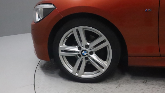 View the 2014 Bmw 1 Series Diesel Hatchback: 120d xDrive M Sport 5dr [ Online at Peter Vardy
