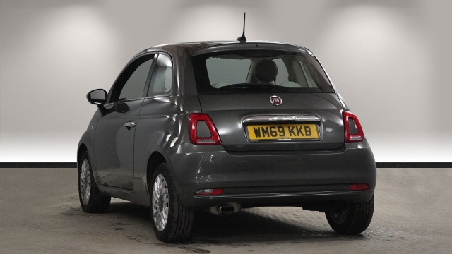 View the 2020 Fiat 500: 1.2 Lounge 3dr Online at Peter Vardy