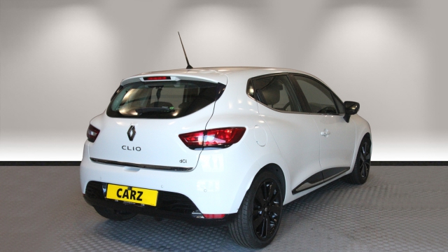 View the 2015 Renault Clio: 1.5 dCi 90 Dynamique S MediaNav Energy 5dr Online at Peter Vardy