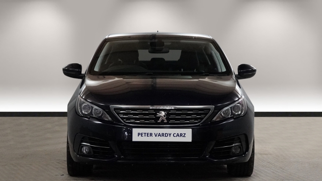 View the 2018 Peugeot 308: 1.2 PureTech 130 Allure 5dr Online at Peter Vardy