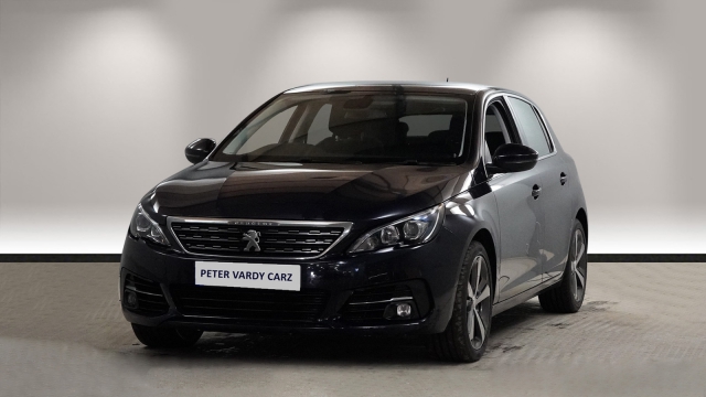 View the 2018 Peugeot 308: 1.2 PureTech 130 Allure 5dr Online at Peter Vardy