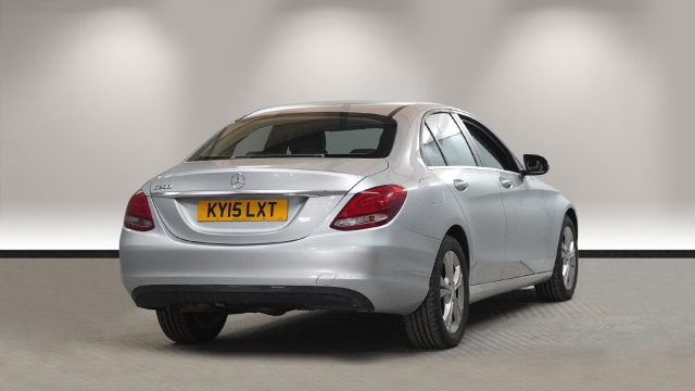 View the 2015 Mercedes-benz C Class: C200 SE 4dr Online at Peter Vardy