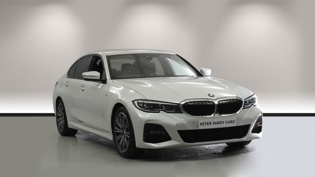 View the 2019 BMW 3 SERIES: G20 320i M Sport Sal Online at Peter Vardy