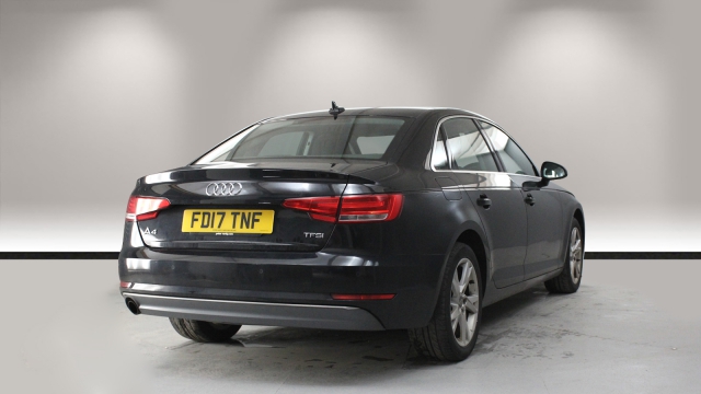 View the 2017 Audi A4: 1.4T FSI Sport 4dr Online at Peter Vardy