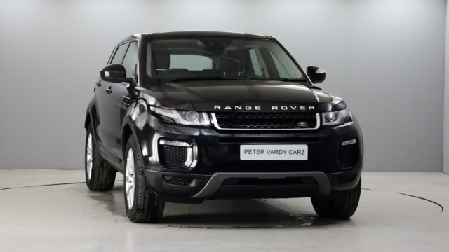 View the 2017 Land Rover Range Rover Evoque: 2.0 eD4 SE Tech 5dr 2WD Online at Peter Vardy