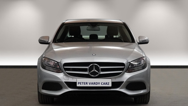 View the 2015 Mercedes-benz C Class: C220d SE Executive 4dr Auto Online at Peter Vardy