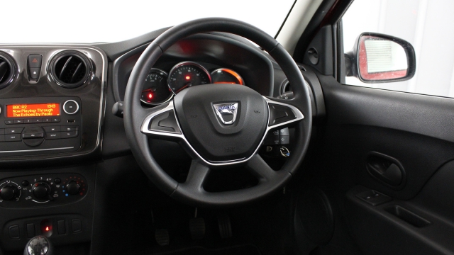 View the 2019 Dacia Sandero: 0.9 TCe Essential 5dr Online at Peter Vardy