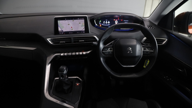 View the 2018 Peugeot 3008: 1.2 PureTech Allure 5dr Online at Peter Vardy