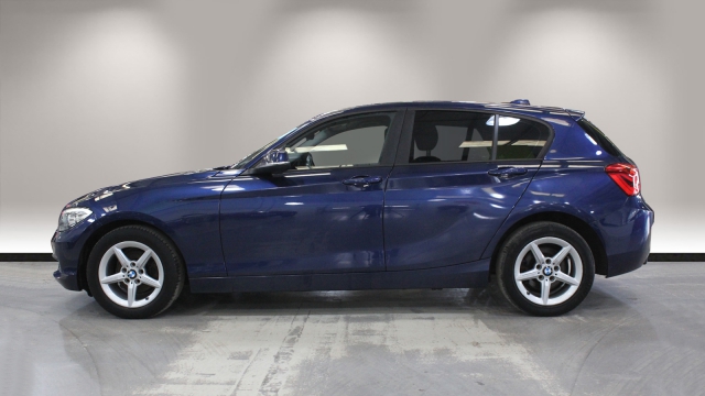 View the 2015 BMW 1 Series: 118i [1.5] SE 5dr Online at Peter Vardy
