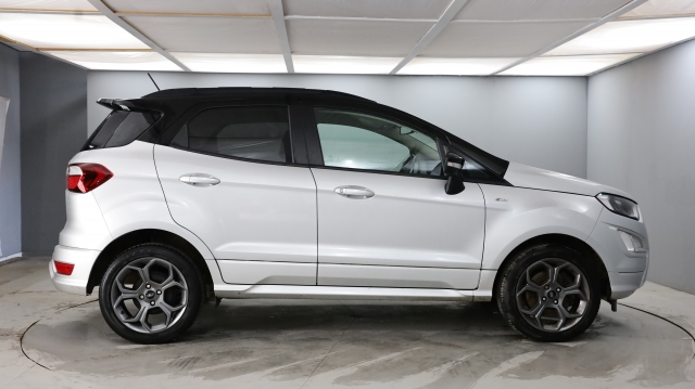 View the 2019 Ford Ecosport: 1.0 EcoBoost 125 ST-Line 5dr Online at Peter Vardy