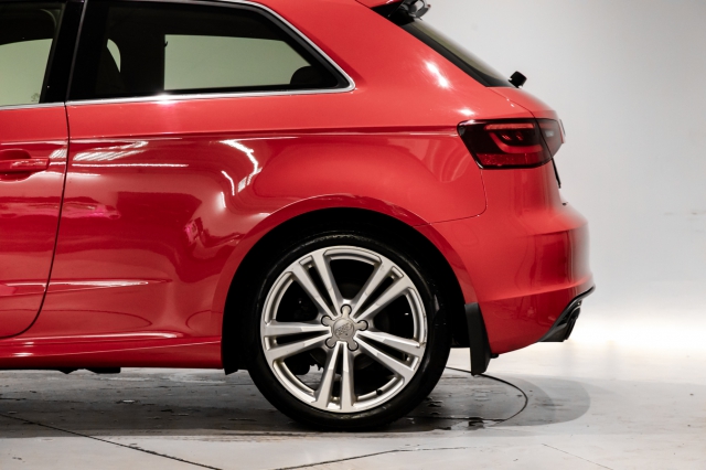 View the 2016 Audi A3: 1.4 TFSI 150 S Line 3dr S Tronic Online at Peter Vardy