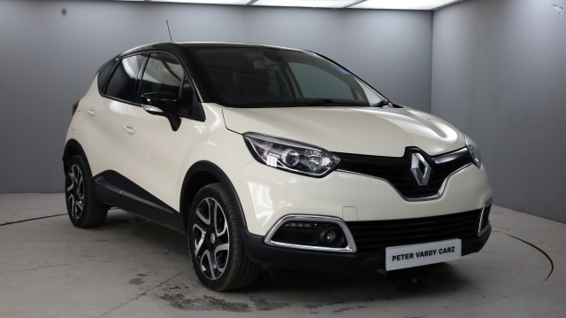 View the 2015 Renault Captur: 1.5 dCi 90 Dynamique S MediaNav Energy 5dr Online at Peter Vardy