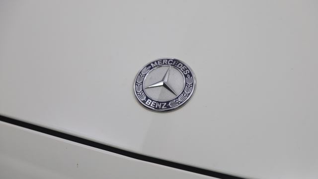 View the 2016 Mercedes-benz C Class: C200 Sport Premium 5dr Auto Online at Peter Vardy