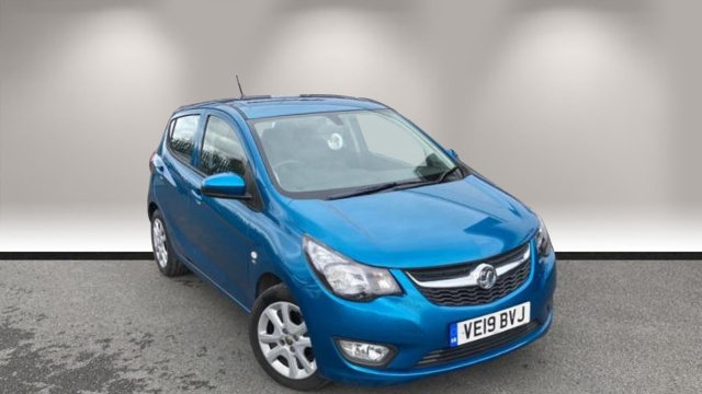 View the VAUXHALL VIVA: 1.0 [73] SE 5dr [A/C] Online at Peter Vardy