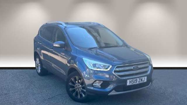 View the FORD KUGA: 1.5 TDCi Titanium Edition 5dr 2WD Online at Peter Vardy