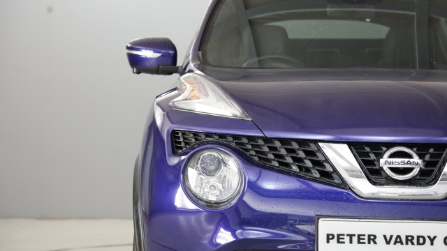 View the 2015 Nissan Juke: 1.2 DiG-T Tekna 5dr Online at Peter Vardy