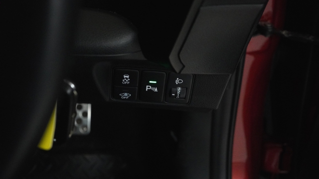 View the 2014 Honda Civic: 1.8 i-VTEC SE Plus 5dr Online at Peter Vardy