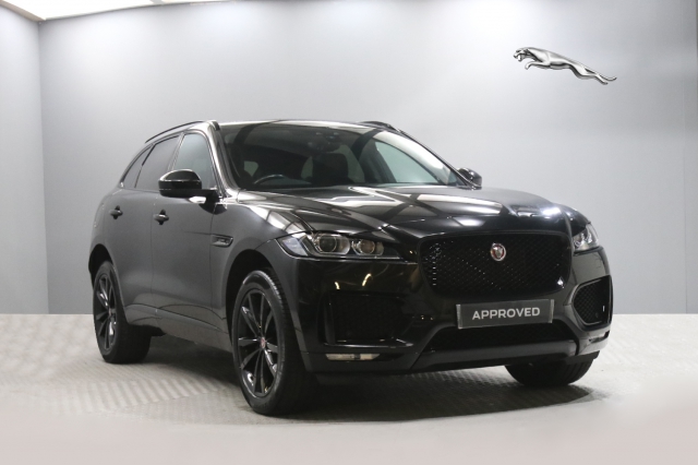 View the 2019 Jaguar F-pace: 2.0d [180] Chequered Flag 5dr Auto AWD Online at Peter Vardy