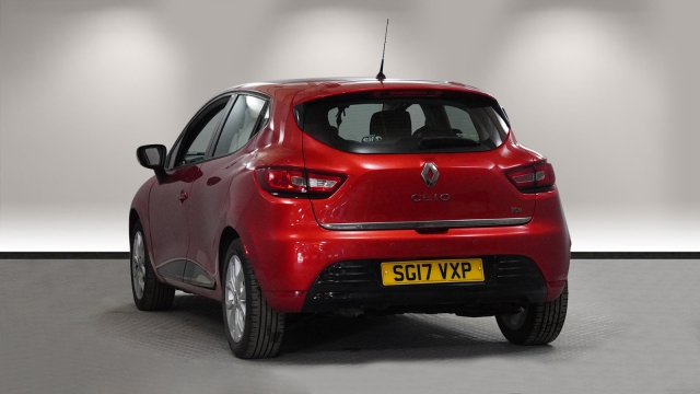 View the 2017 Renault Clio: 0.9 TCE 90 Dynamique Nav 5dr Online at Peter Vardy