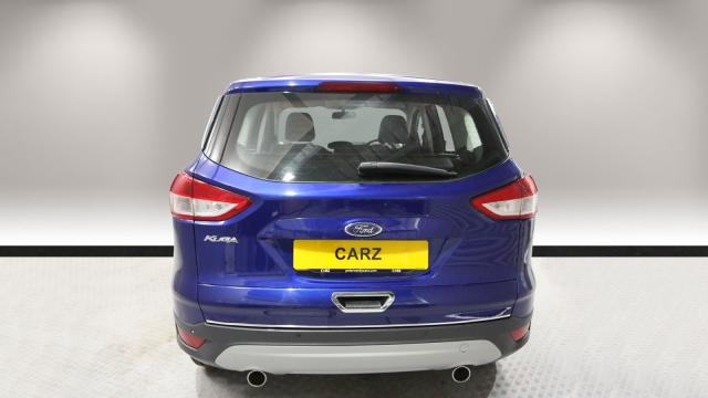 View the 2015 Ford Kuga: 2.0 TDCi 150 Zetec 5dr 2WD Online at Peter Vardy