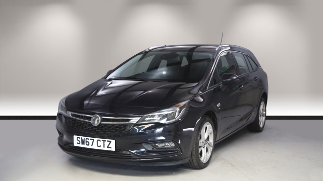 View the 2017 Vauxhall Astra: 1.4T 16V 150 SRi 5dr Auto Online at Peter Vardy