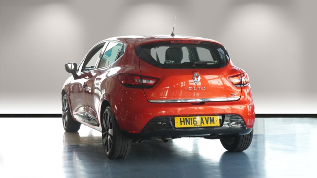 View the 2016 Renault Clio: 0.9 TCE 90 Dynamique S Nav 5dr Online at Peter Vardy