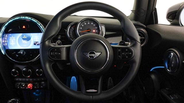 View the 2021 Mini Hatchback: 2.0 Cooper S Sport 3dr Auto [Comfort Pack] Online at Peter Vardy