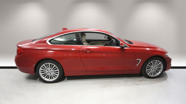 View the 2015 Bmw 4 Series: 430d xDrive Luxury 2dr Auto [Professional Media] Online at Peter Vardy