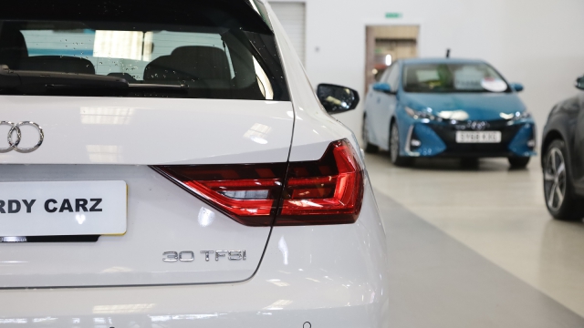 View the 2021 Audi A1: 30 TFSI 110 S Line 5dr S Tronic Online at Peter Vardy
