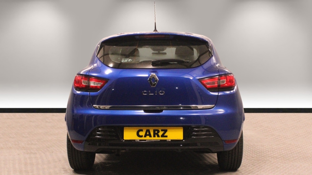 View the 2018 Renault Clio: 0.9 TCE 75 Play 5dr Online at Peter Vardy