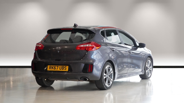 View the 2017 Kia Ceed: 1.0T GDi ISG GT-Line 5dr Online at Peter Vardy