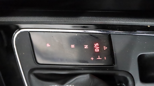 View the 2020 Seat Leon: 2.0 TSI Cupra 300 [EZ] 5dr DSG 4Drive Online at Peter Vardy