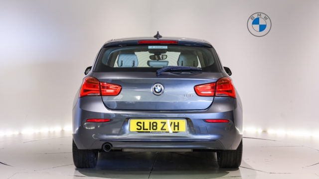 View the 2018 Bmw 1 Series: 118i [1.5] Sport 3dr [Nav] Online at Peter Vardy
