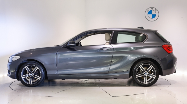 View the 2018 Bmw 1 Series: 118i [1.5] Sport 3dr [Nav] Online at Peter Vardy