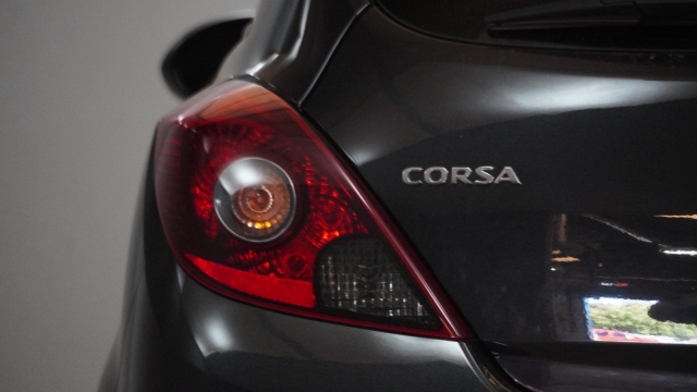 View the 2014 Vauxhall Corsa: 1.4T Black Edition 3dr Online at Peter Vardy