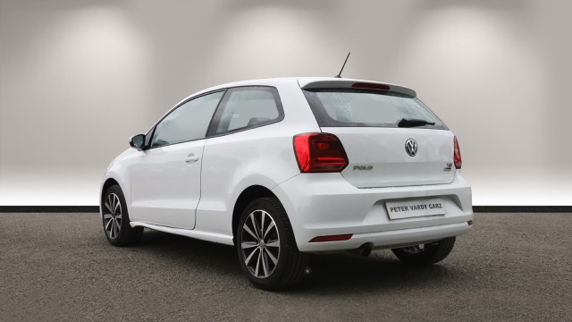 View the 2014 Volkswagen Polo: 1.2 TSI SE 3dr Online at Peter Vardy