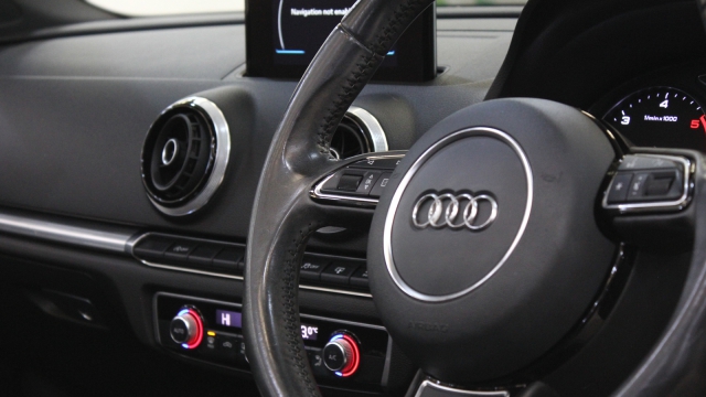 View the 2015 Audi A3: 1.6 TDI Sport 2dr Online at Peter Vardy