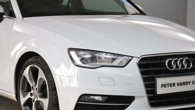View the 2014 Audi A3: 1.6 TDI 110 Sport 3dr Online at Peter Vardy
